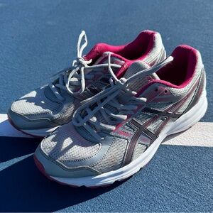 ASICS Jolt Pink And Silver Athletic Running Shoes Women’s size 10